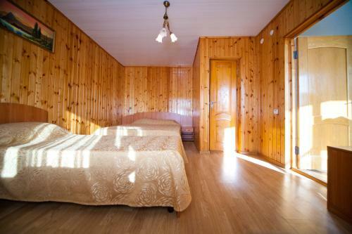 Hostal Lera Guest House