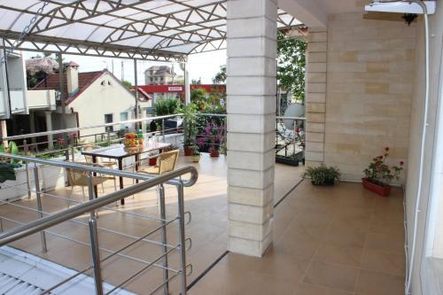 Hostal Raysky Ugolok Guest House