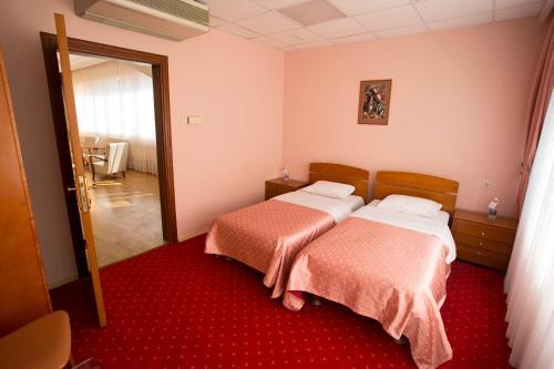Russky Dom Divny 43�39� Spa Hotel