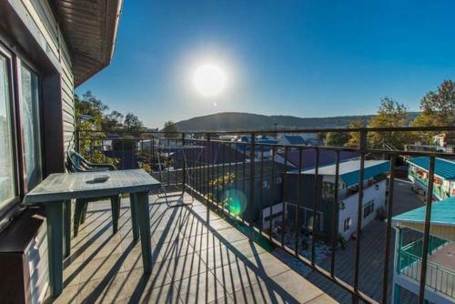 Hostal Gavan Guest House