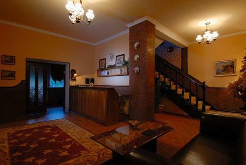 Hostal Hotel Zoryanka