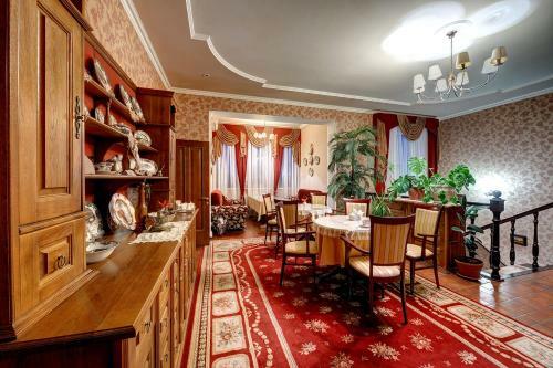Hostal Hotel Zoryanka