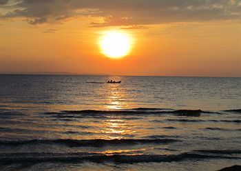 Hotel Mango Beach Resort
