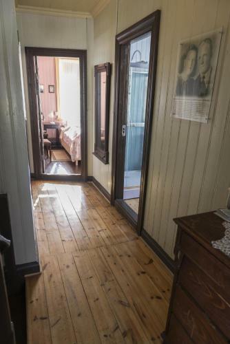 Hostal Einarsh�sid Guesthouse