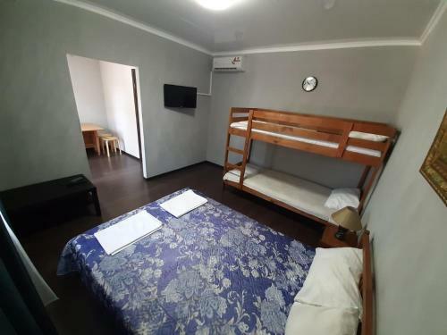 Hostal Guest House Kovcheg