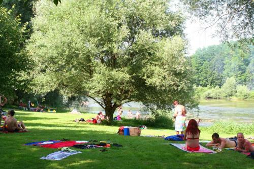 River Kolpa Apartment