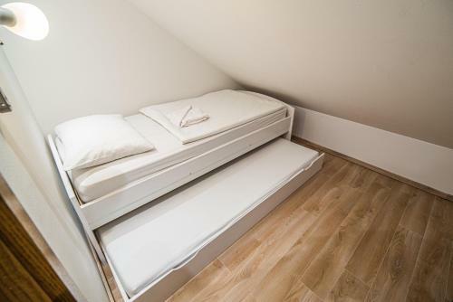 Hostal Guesthouse Leski Dvor