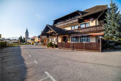 Hostal Guesthouse Leski Dvor