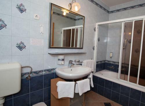 Hostal Guesthouse Tulipan