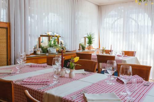 Hostal Guesthouse Tulipan