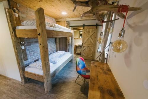 Hostel Lukna