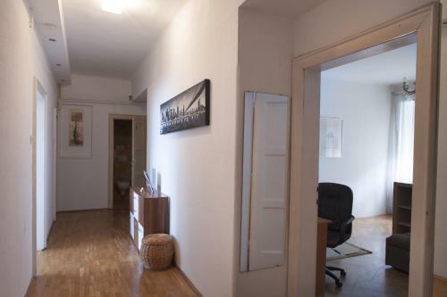 Spacious 3-bedroom Apartment Lev