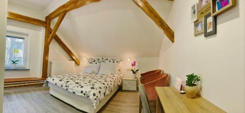 Hostal Lina Rooms