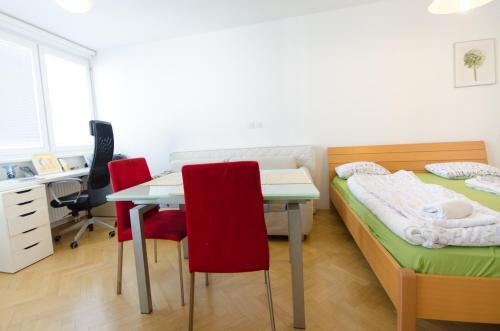 Apartamento City Centre Studio With A Balcony And Free Parking