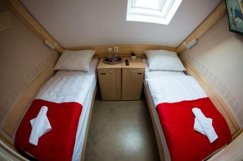 Bed & Breakfast De?ela Okusov