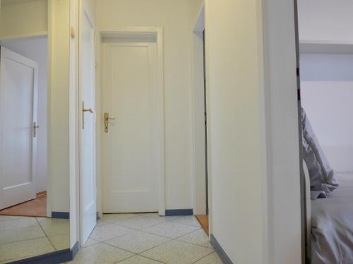 Charming Apartment Near City Center