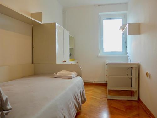 Charming Apartment Near City Center