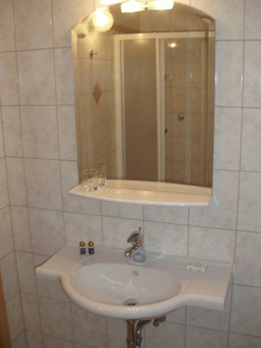 Bed & Breakfast Motel Divjak