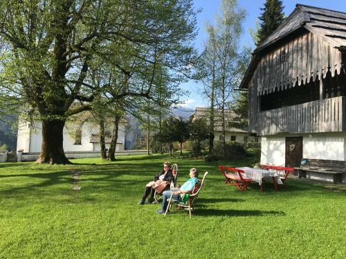 Apartamento Pension "das Tr�gern"