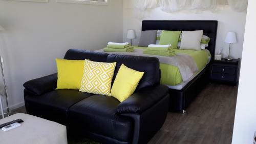 Bed & Breakfast Bass Coast Country Cottages