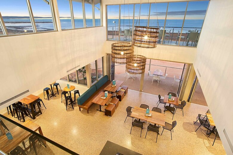 Hotel Onslow Beach Resort