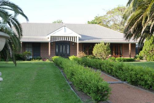 Bed & Breakfast The Willows B N B
