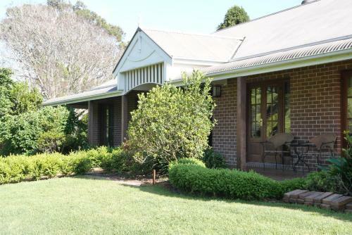Bed & Breakfast The Willows B N B