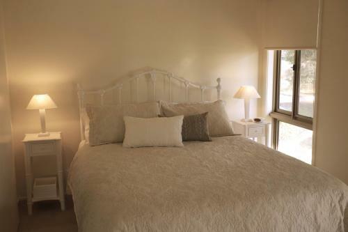Bed & Breakfast Little Lake Cottage