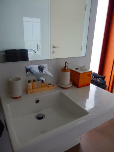 Bed & Breakfast Morialta Barns