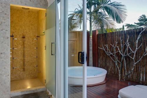 Bathhouse Villa Newrybar