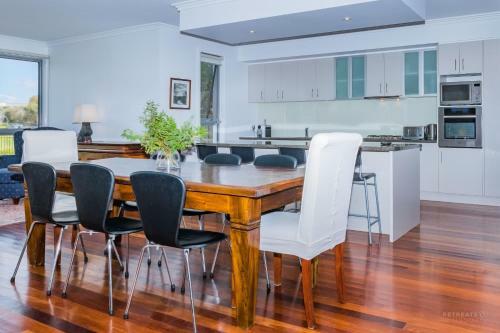 Lahinch Mews - Family Bookings Only