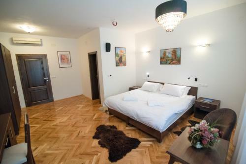 Bed & Breakfast Holiday Resort Zlatni Dol Mostar