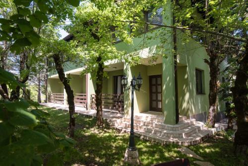 Bed & Breakfast Holiday Resort Zlatni Dol Mostar