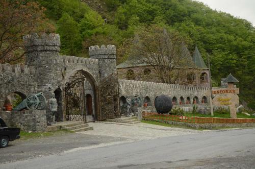 Hotel Sangar Qala Resort