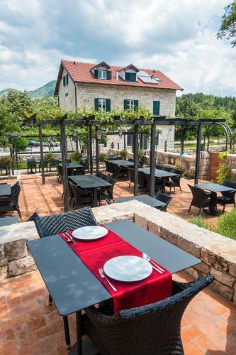 Hotel Stanica Ravno