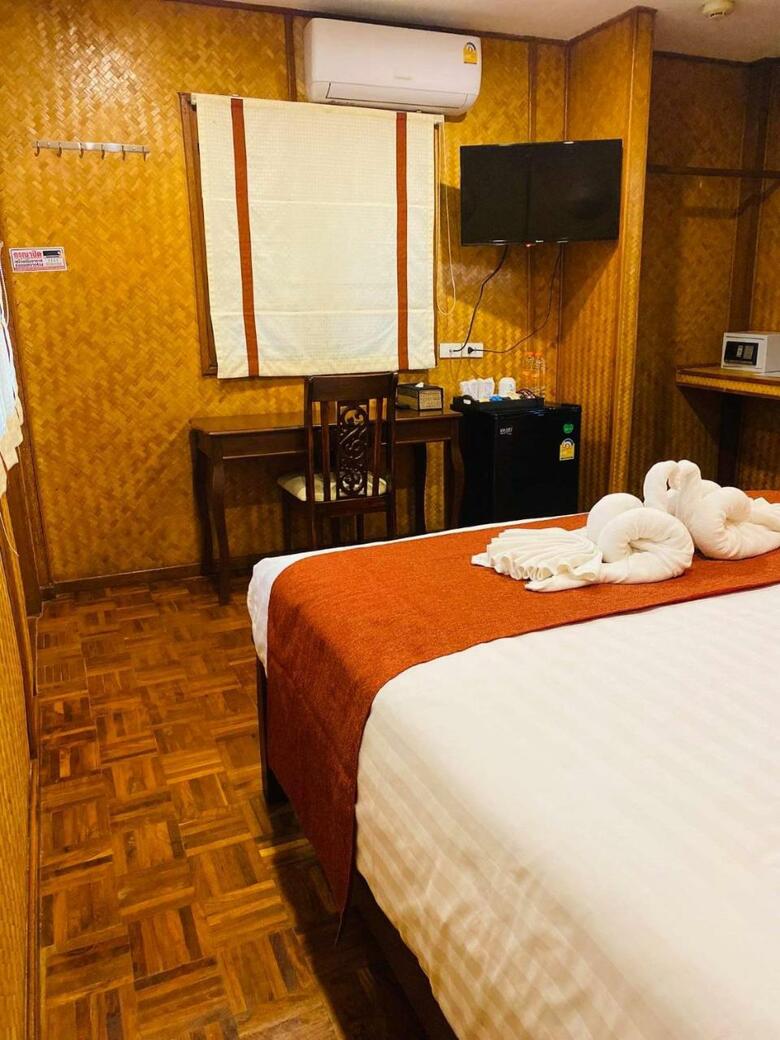 Hotel Jaidee Resort