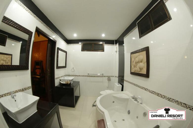 Hotel Jaidee Resort