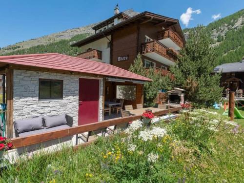 Apartment Adora