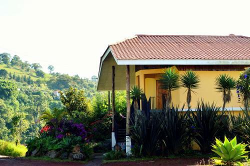 Hotel Guayabo Lodge