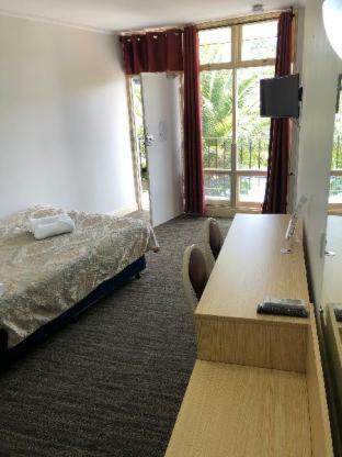 Hotel Jacksons Motor Inn