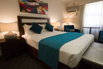 Hotel Adelaide Royal Coach
