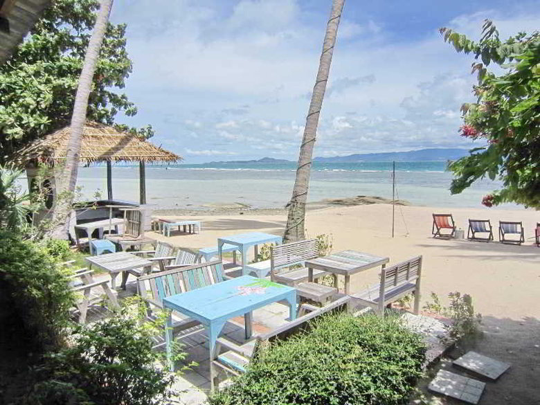 Hotel Thaniza Beachfront Resort