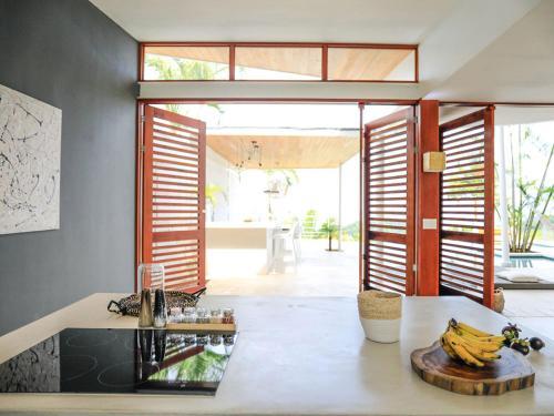 Private Luxury Villa For 4 Guests By Night : Casa Noa