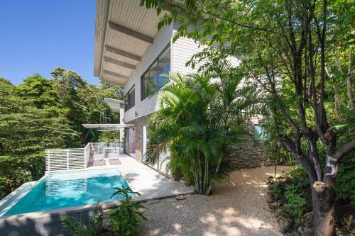 Panavision Villas