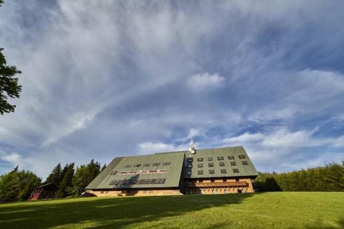 Hotel ?al�