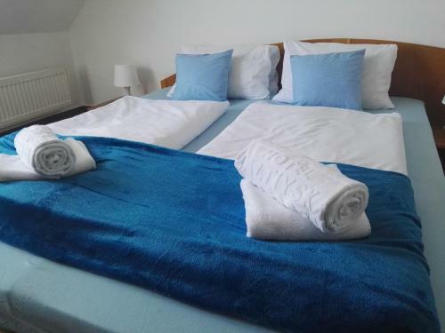 Hotel Jest?�b�