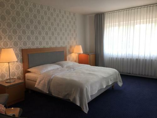 Hotel Dv?r