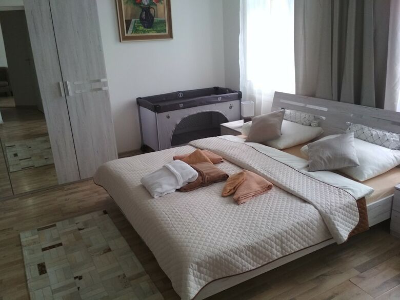 Apartamentos Bluestars Home