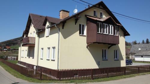 Apartm�ny Karlovick� Dv?r