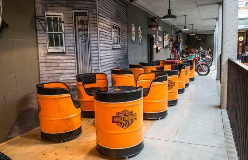 Hostal Penzion Harley Pub